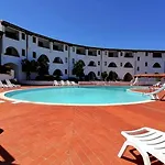 Oasi Con Piscina E Giardino -