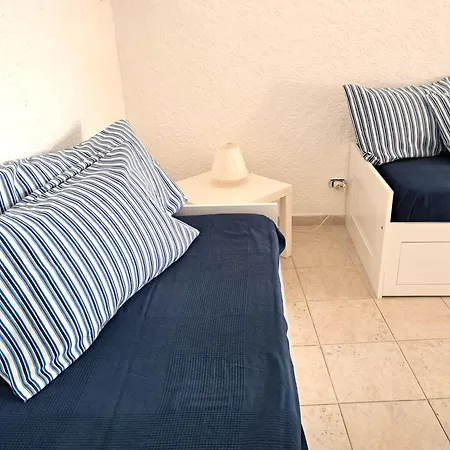 Oasi Con Piscina E Giardino - בית נופש *