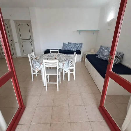 Oasi Con Piscina E Giardino - באיה סרדיניה